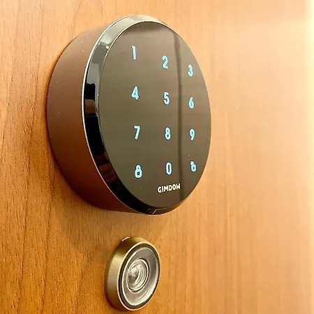 15 Minuti Dall'istituto Ortopedico Galeazzi - Silenzioso Con Cucina, Wifi E Netflix Apartment *